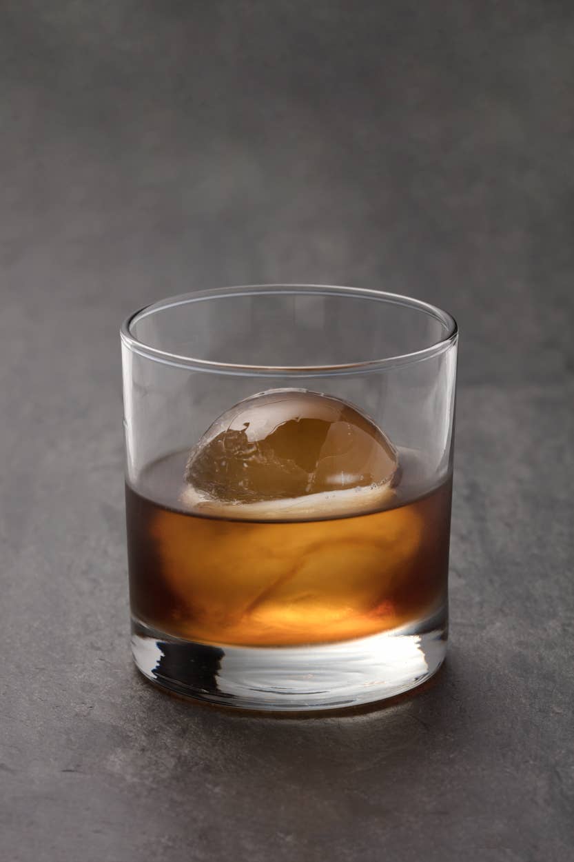 Sphere Ice Cocktail Silicone Ice Tray: Charcoal