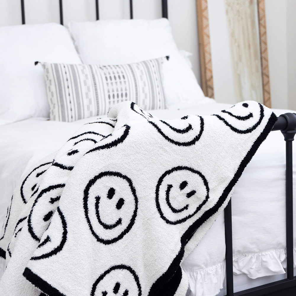 Smiley Luxe Home Blanket