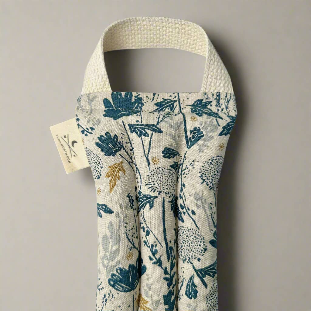 Wander Field Neck Wrap
