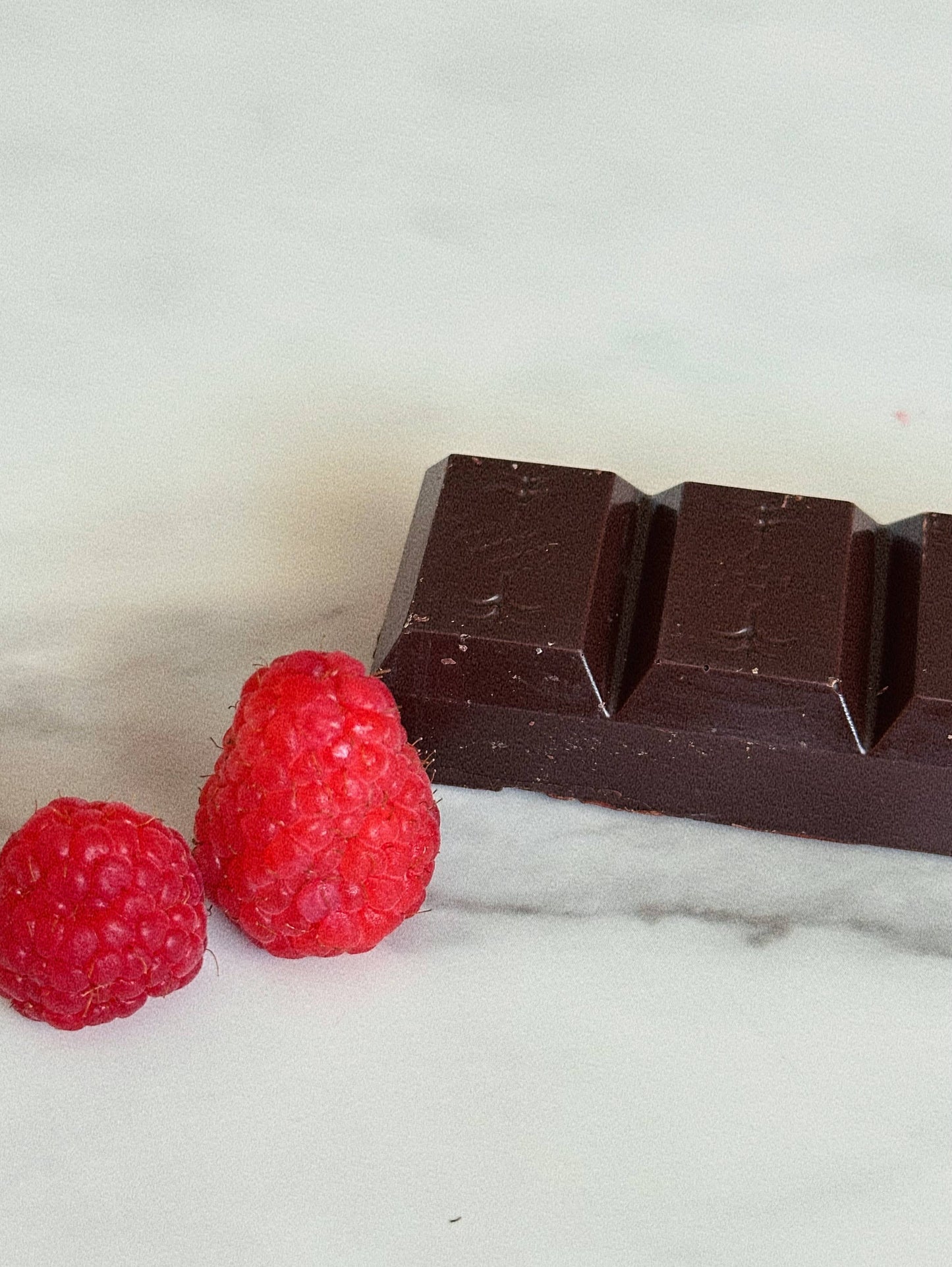 Raspberry Dark Chocolate Small Mild Addictions Bar