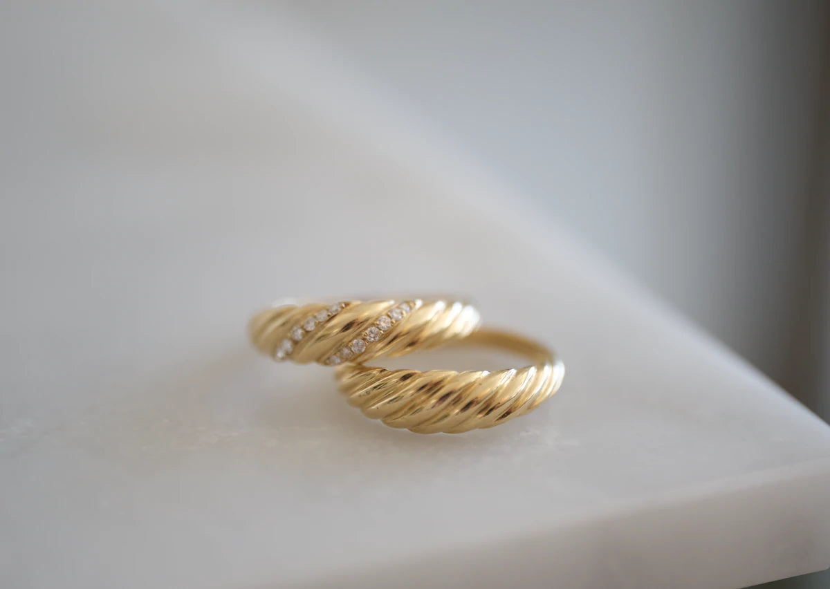 Elsa Gold Ring