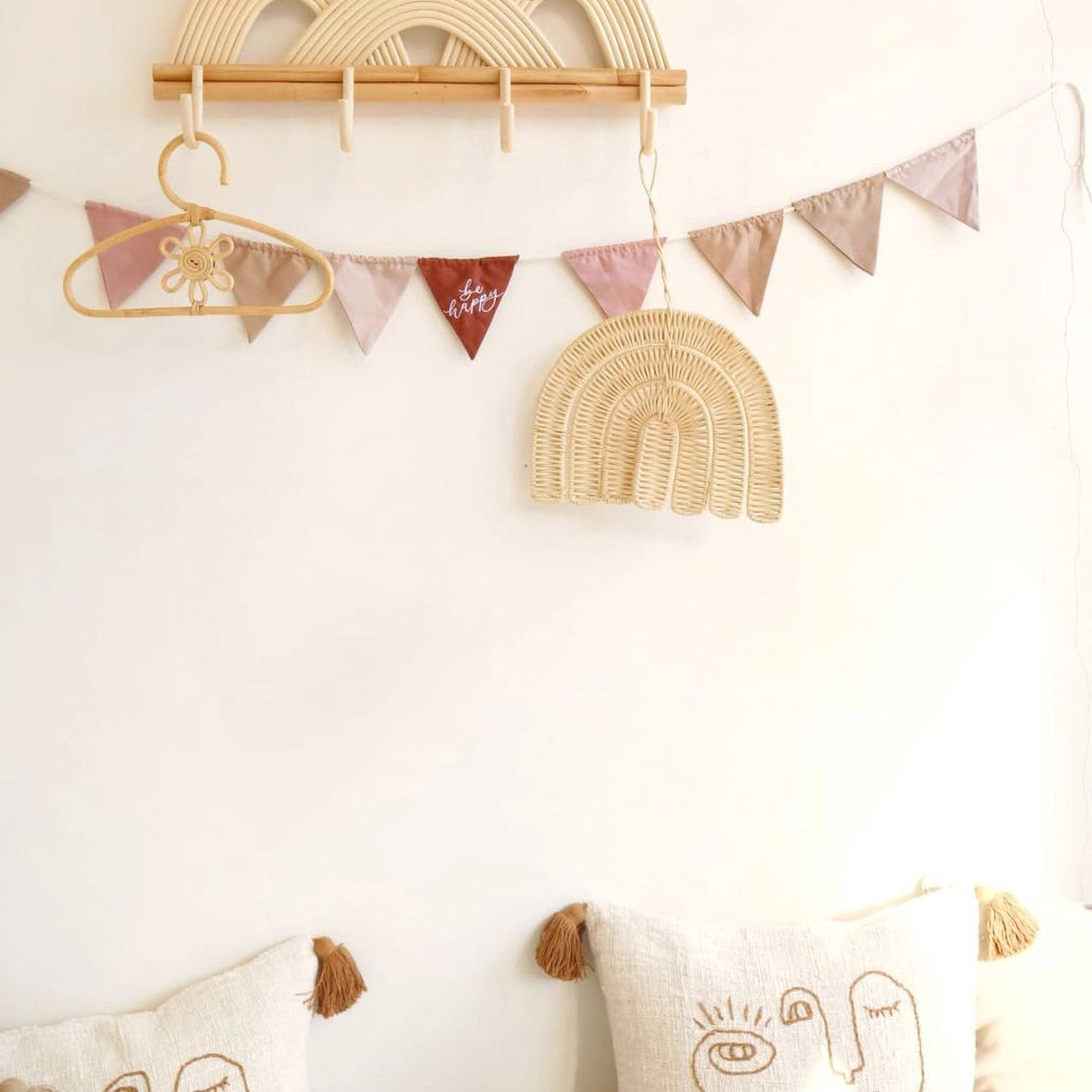 Rainbow Rattan Wall Hanger