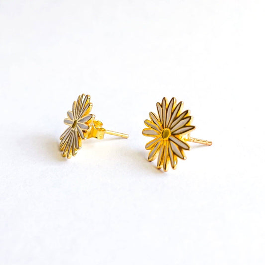 18k Gold Daisy Enamel Earrings