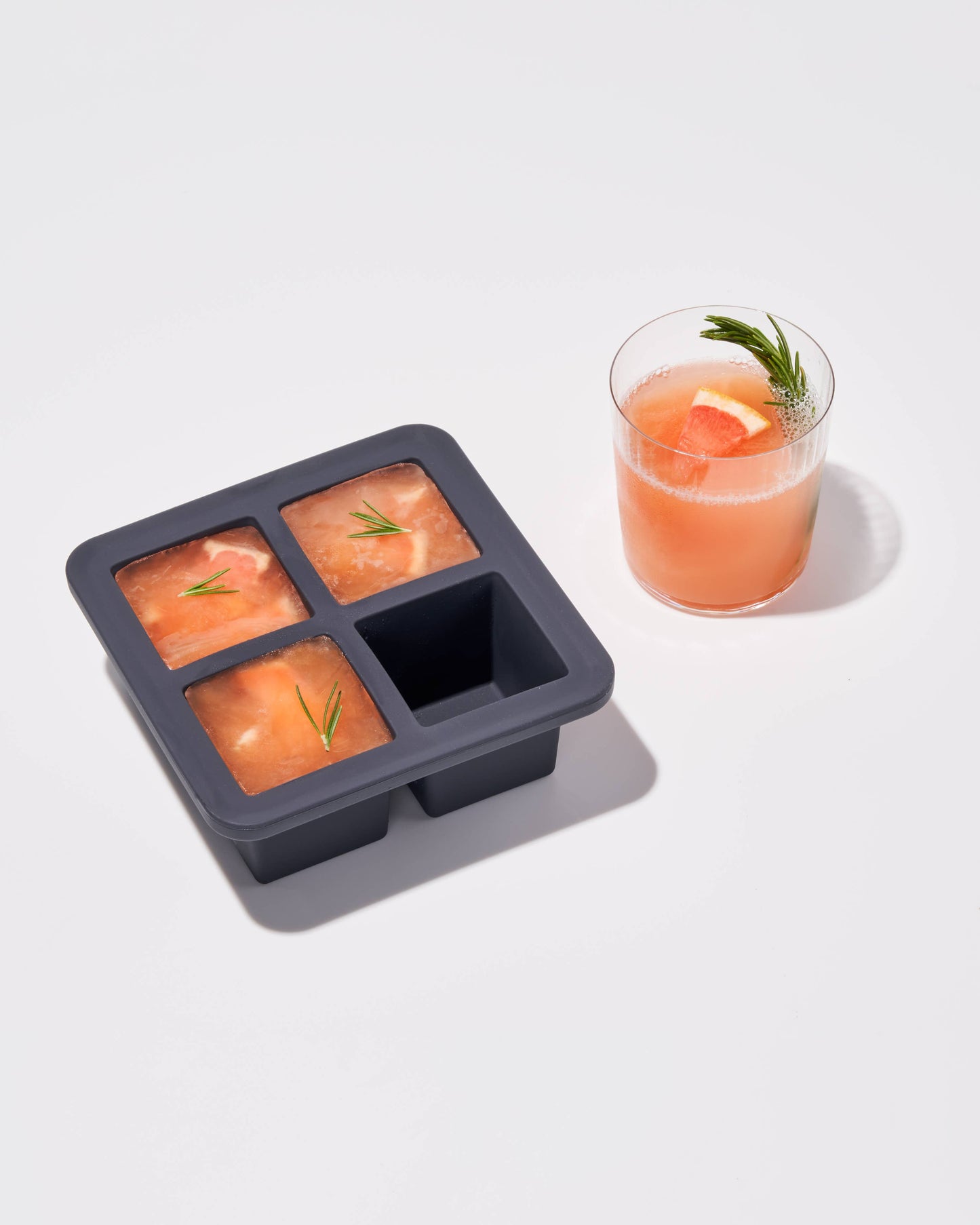 Extra Large Cocktail Cube Silicone Ice Tray